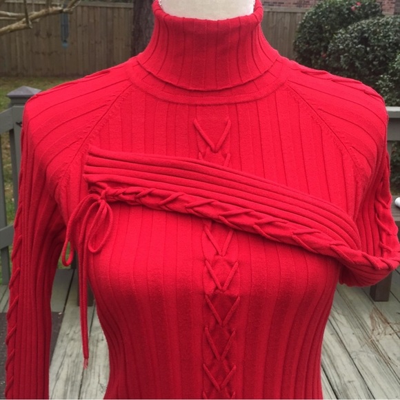 Sexy Red Sweater - Picture 3 of 6